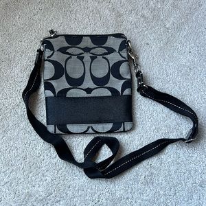 -Coach sling crossbody